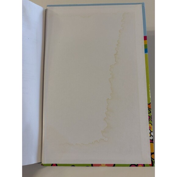 HELLO KITTY BOOK A COLLECTION OF EARLY READERS - STORIES OF FUN AND FRIENDS - Picture 10 of 16